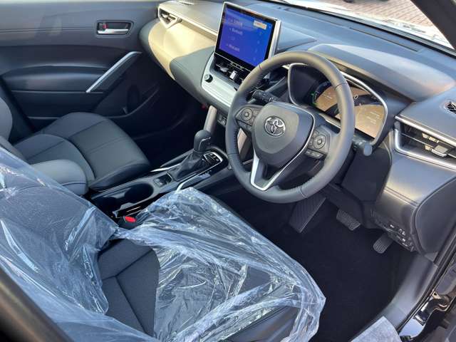 トヨタ カローラクロス　ハイブリッド １．８ ハイブリッド Ｚ R6年 (九州・沖縄) 99