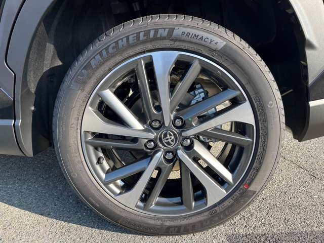 トヨタ カローラクロス　ハイブリッド １．８ ハイブリッド Ｚ R6年 (九州・沖縄) 99