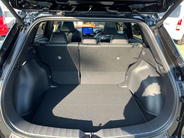 トヨタ カローラクロス　ハイブリッド １．８ ハイブリッド Ｚ R6年 (九州・沖縄) 99