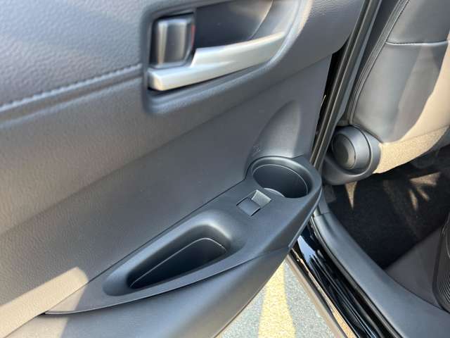 トヨタ カローラクロス　ハイブリッド １．８ ハイブリッド Ｚ R6年 (九州・沖縄) 99