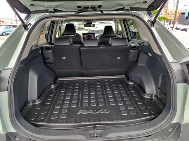 トヨタ ＲＡＶ４ ２．５ ハイブリッド アドベンチャー オフロード パッケージＩＩ Ｅ－ＦＯＵＲ ４ＷＤ R5年 (九州・沖縄) 99