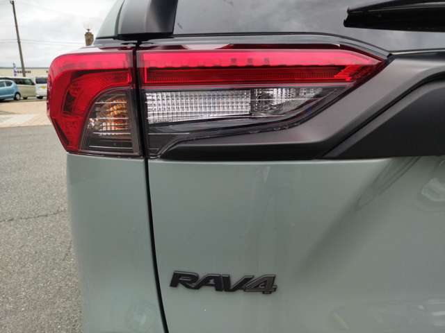 トヨタ ＲＡＶ４ ２．５ ハイブリッド アドベンチャー オフロード パッケージＩＩ Ｅ－ＦＯＵＲ ４ＷＤ R5年 (九州・沖縄) 99