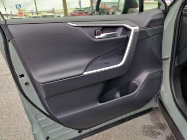 トヨタ ＲＡＶ４ ２．５ ハイブリッド アドベンチャー オフロード パッケージＩＩ Ｅ－ＦＯＵＲ ４ＷＤ R5年 (九州・沖縄) 99