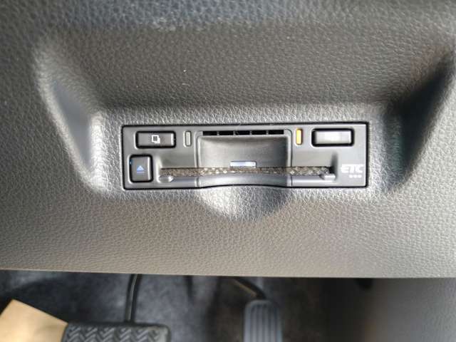 トヨタ シエンタ　ハイブリッド ハイブリッド １．５ Ｚ R6年 (九州・沖縄) 99