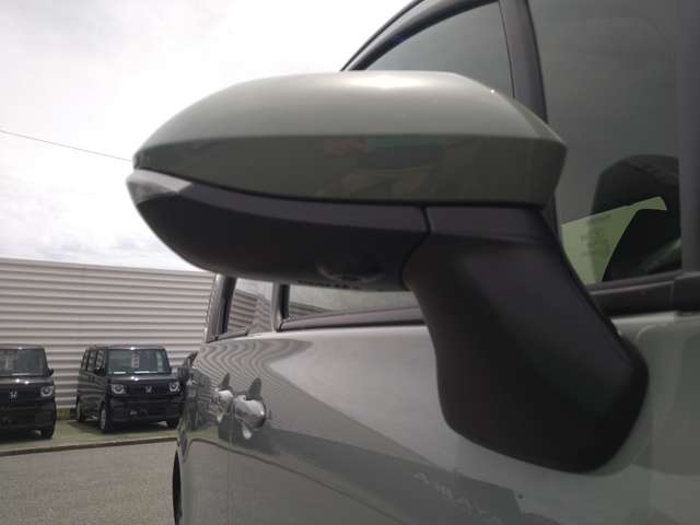 トヨタ シエンタ　ハイブリッド ハイブリッド １．５ Ｚ R6年 (九州・沖縄) 99