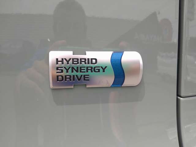 トヨタ シエンタ　ハイブリッド ハイブリッド １．５ Ｚ R6年 (九州・沖縄) 99