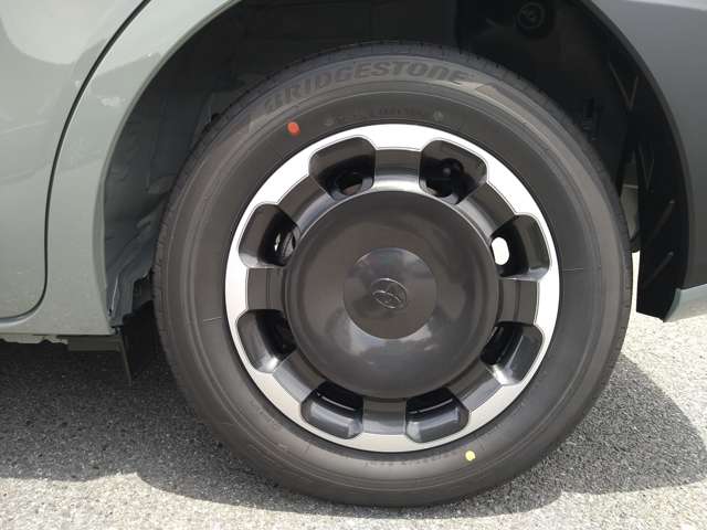 トヨタ シエンタ　ハイブリッド ハイブリッド １．５ Ｚ R6年 (九州・沖縄) 99