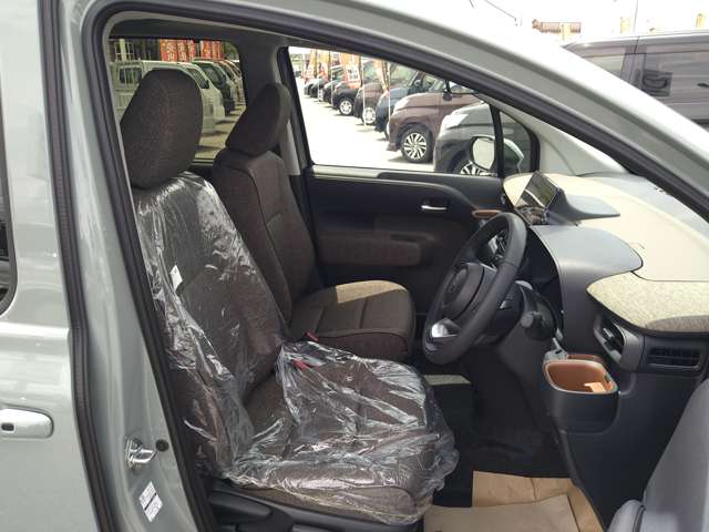 トヨタ シエンタ　ハイブリッド ハイブリッド １．５ Ｚ R6年 (九州・沖縄) 99