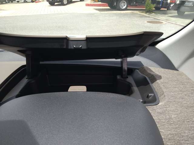 トヨタ シエンタ　ハイブリッド ハイブリッド １．５ Ｚ R6年 (九州・沖縄) 99