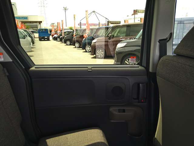 トヨタ シエンタ　ハイブリッド ハイブリッド １．５ Ｚ R6年 (九州・沖縄) 99