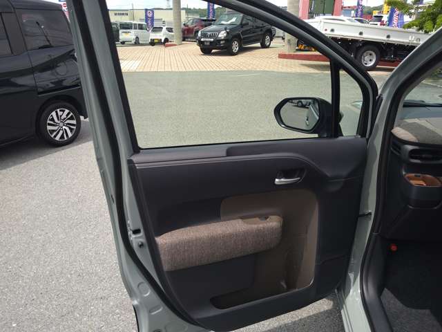 トヨタ シエンタ　ハイブリッド ハイブリッド １．５ Ｚ R6年 (九州・沖縄) 99