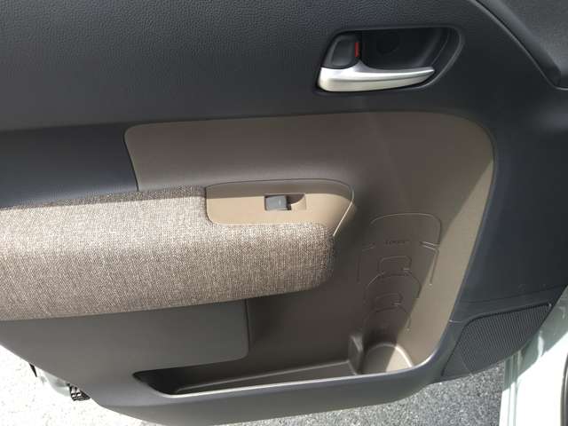 トヨタ シエンタ　ハイブリッド ハイブリッド １．５ Ｚ R6年 (九州・沖縄) 99