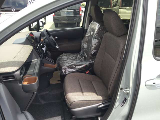 トヨタ シエンタ　ハイブリッド ハイブリッド １．５ Ｚ R6年 (九州・沖縄) 99