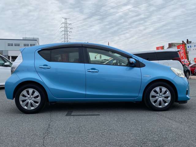 トヨタ アクア １．５ Ｓ H25年 (九州・沖縄) 99