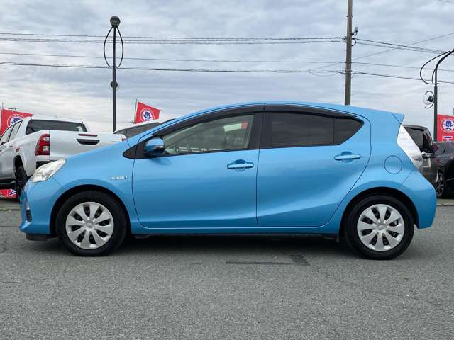 トヨタ アクア １．５ Ｓ H25年 (九州・沖縄) 99