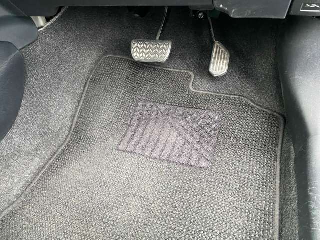 トヨタ アクア １．５ Ｓ H25年 (九州・沖縄) 99