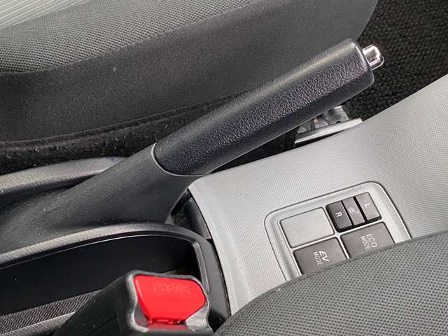 トヨタ アクア １．５ Ｓ H25年 (九州・沖縄) 99