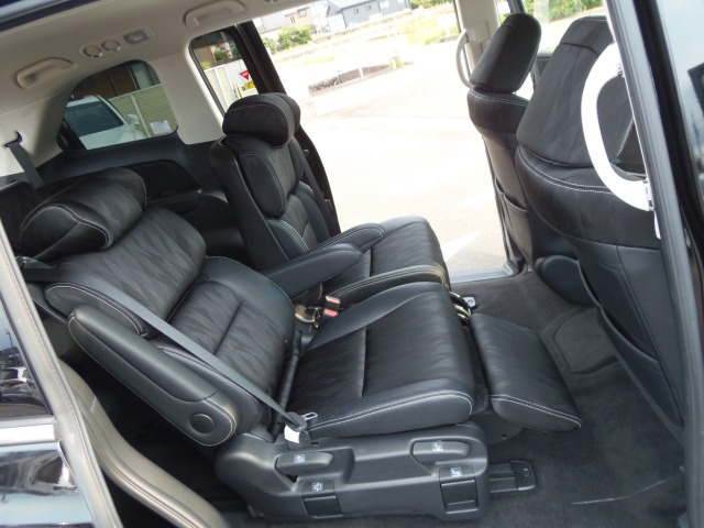 ホンダ オデッセイ　ハイブリッド ２．０ ハイブリッド アブソルート ホンダセンシング R1年 (東海) 99