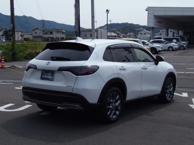 ホンダ ＺＲ－Ｖ ２．０ Ｅ：ＨＥＶ Ｘ R4年 (東海) 99