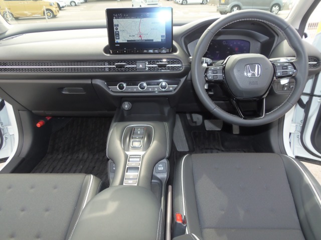 ホンダ ＺＲ－Ｖ ２．０ Ｅ：ＨＥＶ Ｘ R4年 (東海) 99