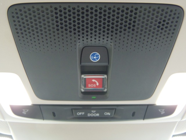 ホンダ ＺＲ－Ｖ ２．０ Ｅ：ＨＥＶ Ｘ R4年 (東海) 99