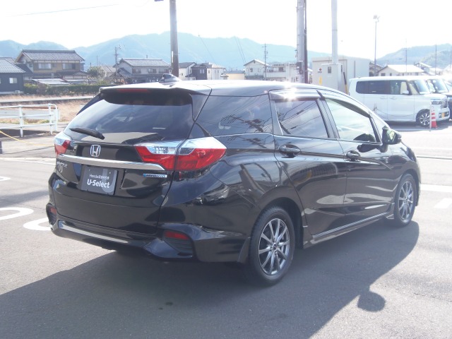 ホンダ シャトル １．５ ハイブリッド Ｘ H29年 (東海) 99