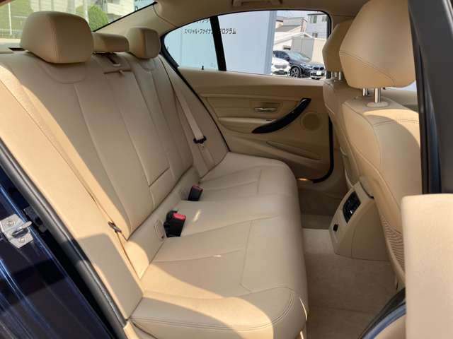 ＢＭＷ ３シリーズ ３２０ｄ　ラグジュアリー H26年 (近畿) 99