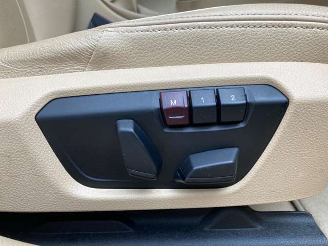 ＢＭＷ ３シリーズ ３２０ｄ　ラグジュアリー H26年 (近畿) 99