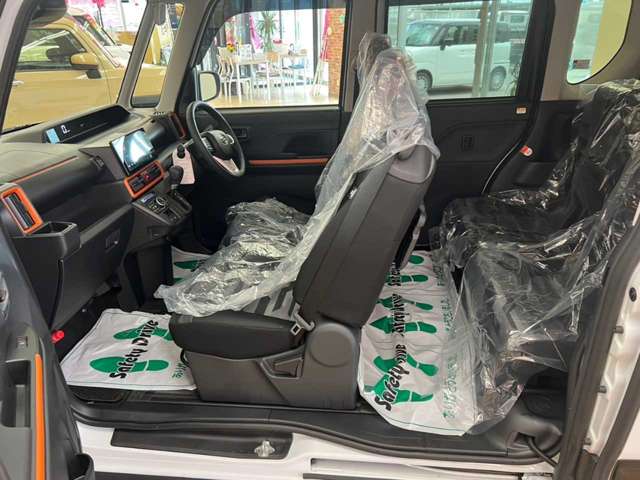 ダイハツ タント ６６０ ファンクロスターボ ４ＷＤ R5年 (北海道) 99