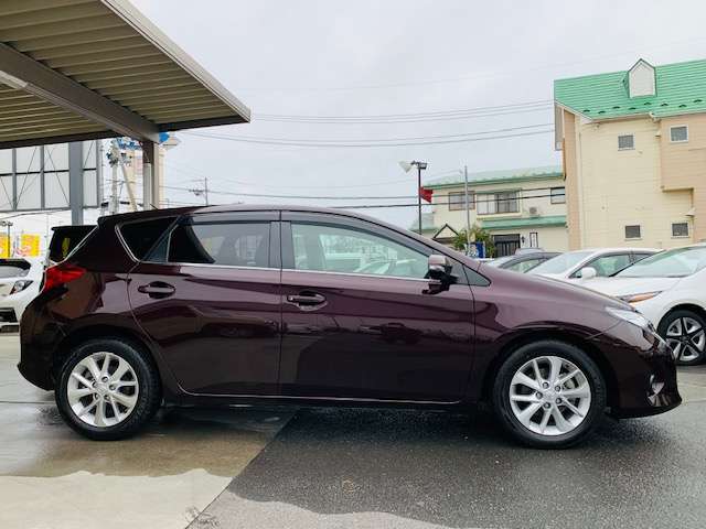 トヨタ オーリス １．５ １５０Ｘ ブラッキッシュ ラウンジ H27年 (東北) 99