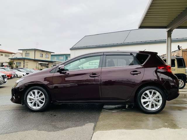 トヨタ オーリス １．５ １５０Ｘ ブラッキッシュ ラウンジ H27年 (東北) 99