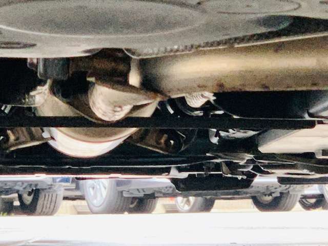 トヨタ オーリス １．５ １５０Ｘ ブラッキッシュ ラウンジ H27年 (東北) 99