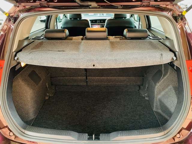 トヨタ オーリス １．５ １５０Ｘ ブラッキッシュ ラウンジ H27年 (東北) 99