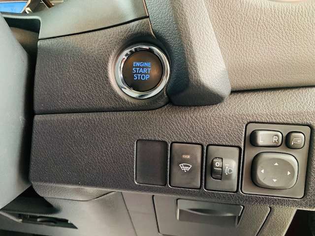 トヨタ オーリス １．５ １５０Ｘ ブラッキッシュ ラウンジ H27年 (東北) 99