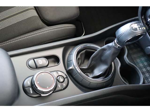 ミニ ミニクラブマン クーパー Ｓ H28年 (近畿) 99