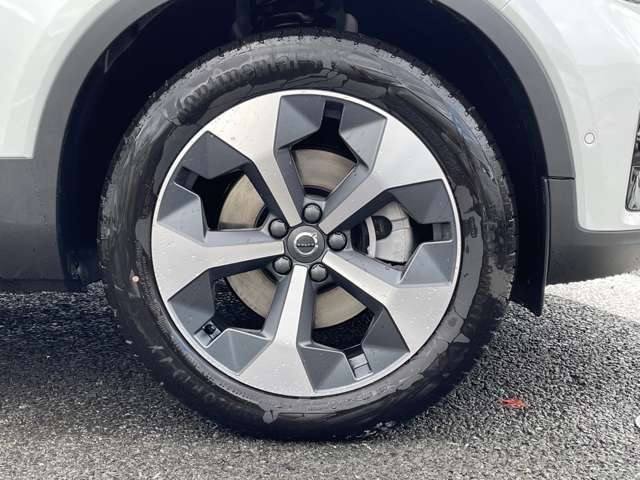 ボルボ ＸＣ４０ アルティメット Ｂ４ ＡＷＤ ダーク エディション ４ＷＤ R5年 (東北) 99