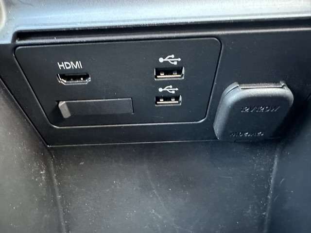 マツダ ＭＡＺＤＡ３　ファストバック ２．０ ２０Ｓ プロアクティブ ツーリング セレクション R4年 (東海) 99