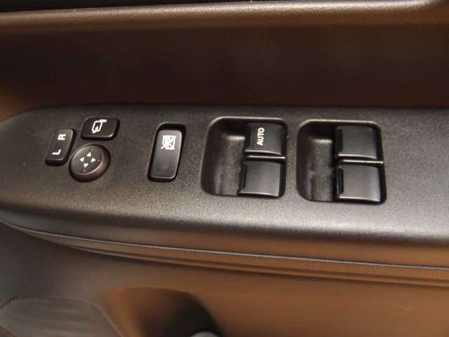 スズキ スペーシア ６６０ ハイブリッド Ｇ ４ＷＤ R5年 (北海道) 99