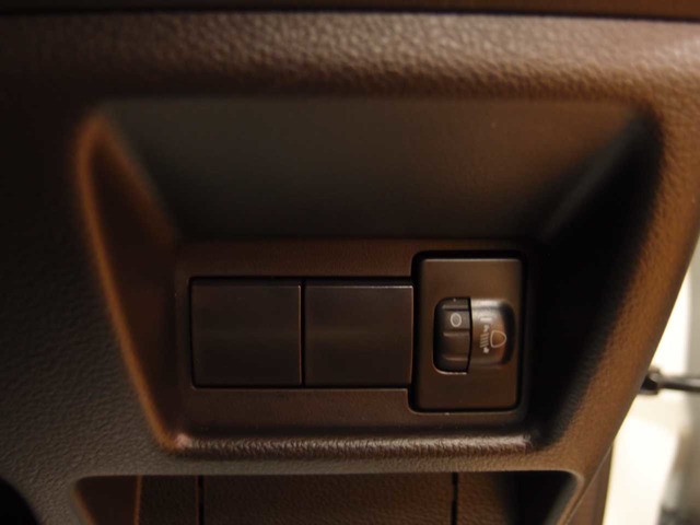 スズキ スペーシア ６６０ ハイブリッド Ｇ ４ＷＤ R5年 (北海道) 99