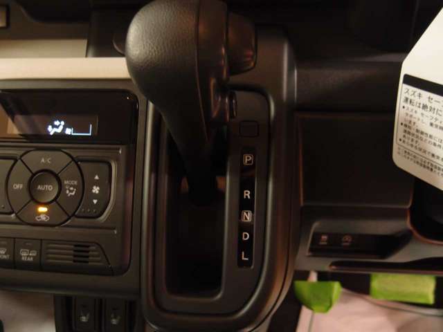 スズキ スペーシア ６６０ ハイブリッド Ｇ ４ＷＤ R5年 (北海道) 99