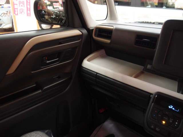 スズキ スペーシア ６６０ ハイブリッド Ｇ ４ＷＤ R5年 (北海道) 99