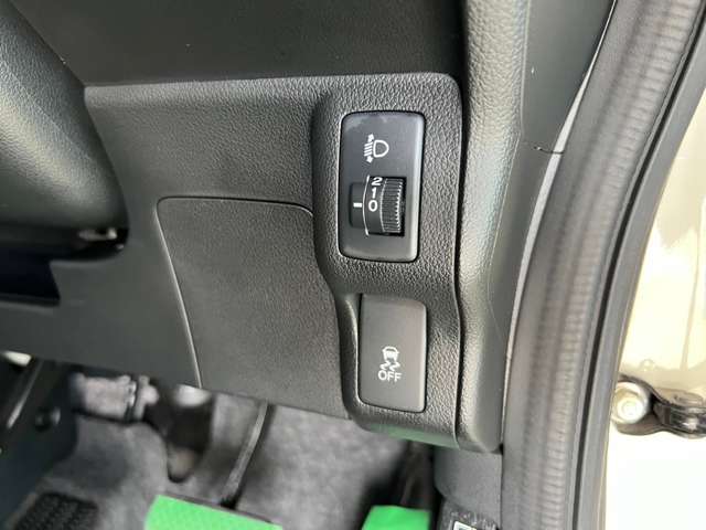 ホンダ Ｎ　ＢＯＸ ６６０ Ｇ ＳＳパッケージ H29年 (東北) 99