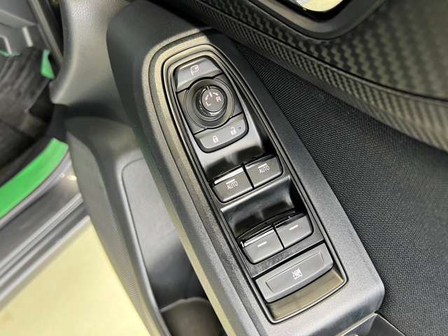 スバル インプレッサスポーツ １．６ Ｉ－Ｌ アイサイト ４ＷＤ R4年 (東北) 99