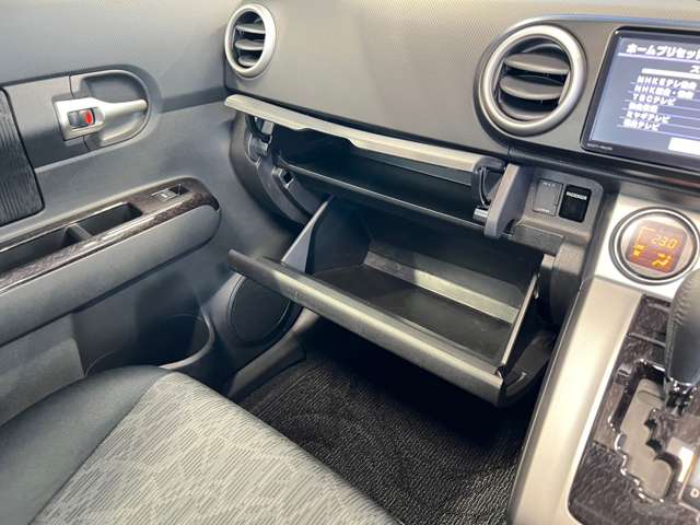 トヨタ カローラルミオン １．８ Ｓ エアロツアラー ４ＷＤ H25年 (東北) 99