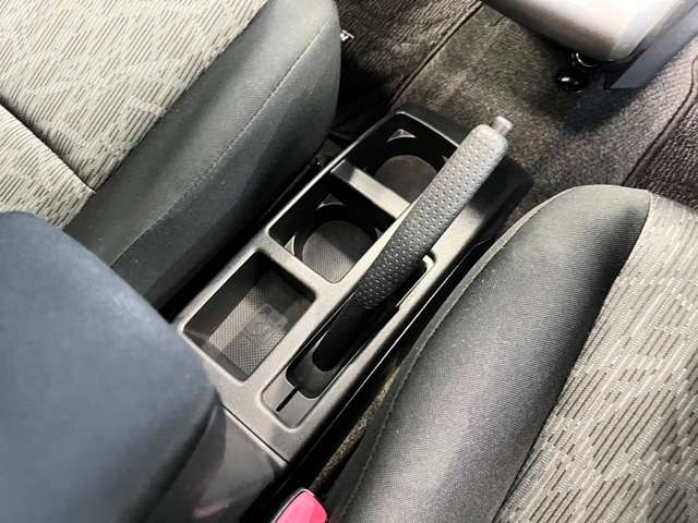 トヨタ カローラルミオン １．８ Ｓ エアロツアラー ４ＷＤ H25年 (東北) 99