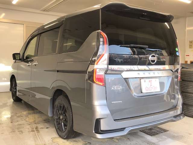 日産 セレナ ２．０ ハイウェイスター Ｖ ４ＷＤ R1年 (北海道) 99