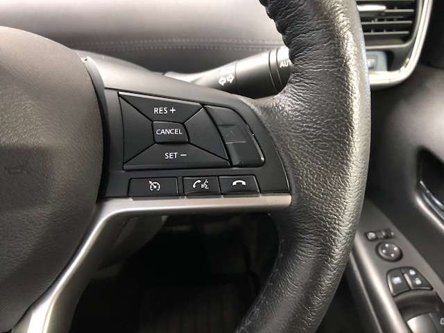 日産 セレナ ２．０ ハイウェイスター Ｖ ４ＷＤ R1年 (北海道) 99