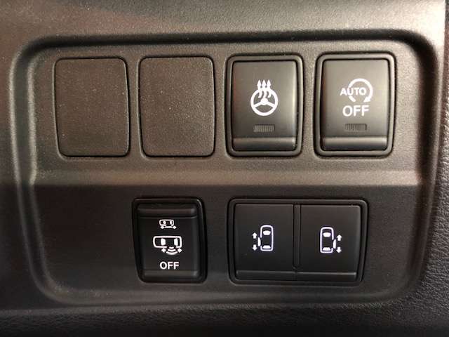 日産 セレナ ２．０ ハイウェイスター Ｖ ４ＷＤ R1年 (北海道) 99