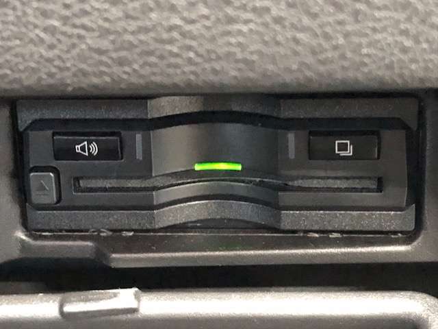 日産 セレナ ２．０ ハイウェイスター Ｖ ４ＷＤ R1年 (北海道) 99