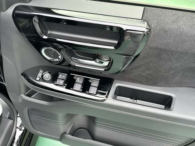 ホンダ Ｎ　ＢＯＸ カスタム ６６０ Ｌ ターボ R5年 (東海) 99